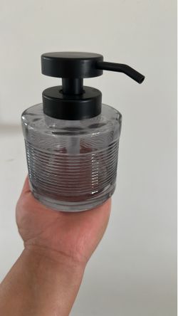 Soap dispenser