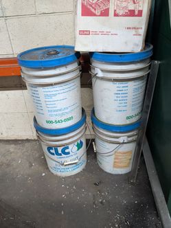 20 gallons of hx-cnc-66 high performance coolant