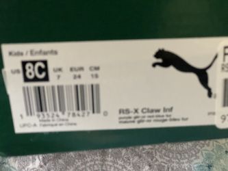 Brand new pumas size 8c