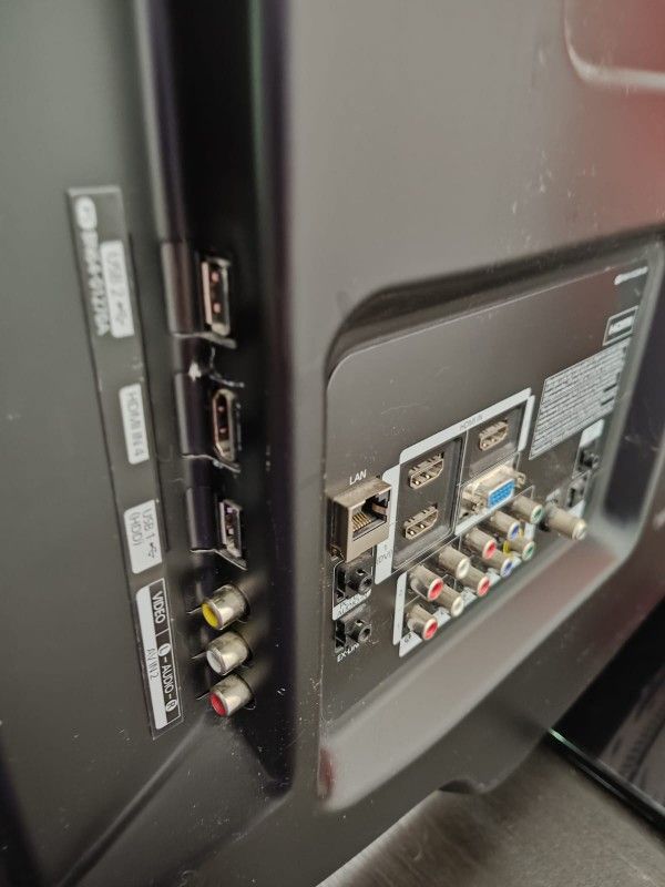 Samsung 46" Tv (Not Smart)