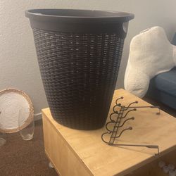 Laundry Basket + Door Hanger