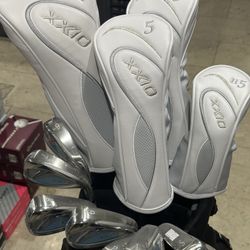 BRAND NEW! XXIO14 WOMEN'S PREMIUM PACKAGE SET