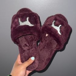 PINK velvet slides 