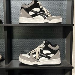 Reebok Hardly Wore Kids Size 1