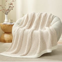 Snuggle Sac Aesthetic Waffle Knit Throw Blanket, Ultra Soft Cozy Fuzzy Fluffy Feather Yarn Blanket for AC Rooms, Couch, All Season Modern Home Decor, 