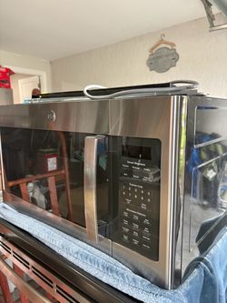 GE stainless electric oven and microwave