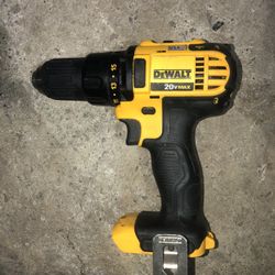 Taladro Semi Nuevo Con Sus Pilas Baratto