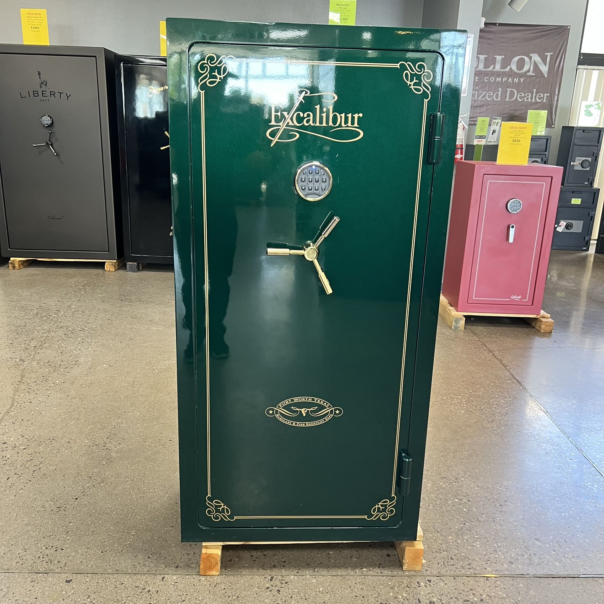 USED Cannon 24 Gun Safe