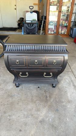 2 drawer dresser