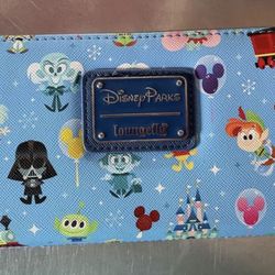 Loungefly  Wallet