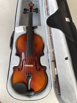 New solid wood violin