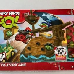 Angry Birds Pirate Pig Attack Game