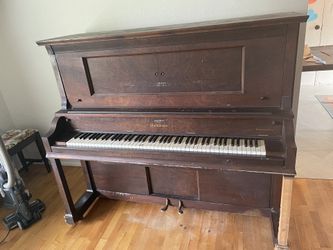 Piano-Justin Bros Gulbransen