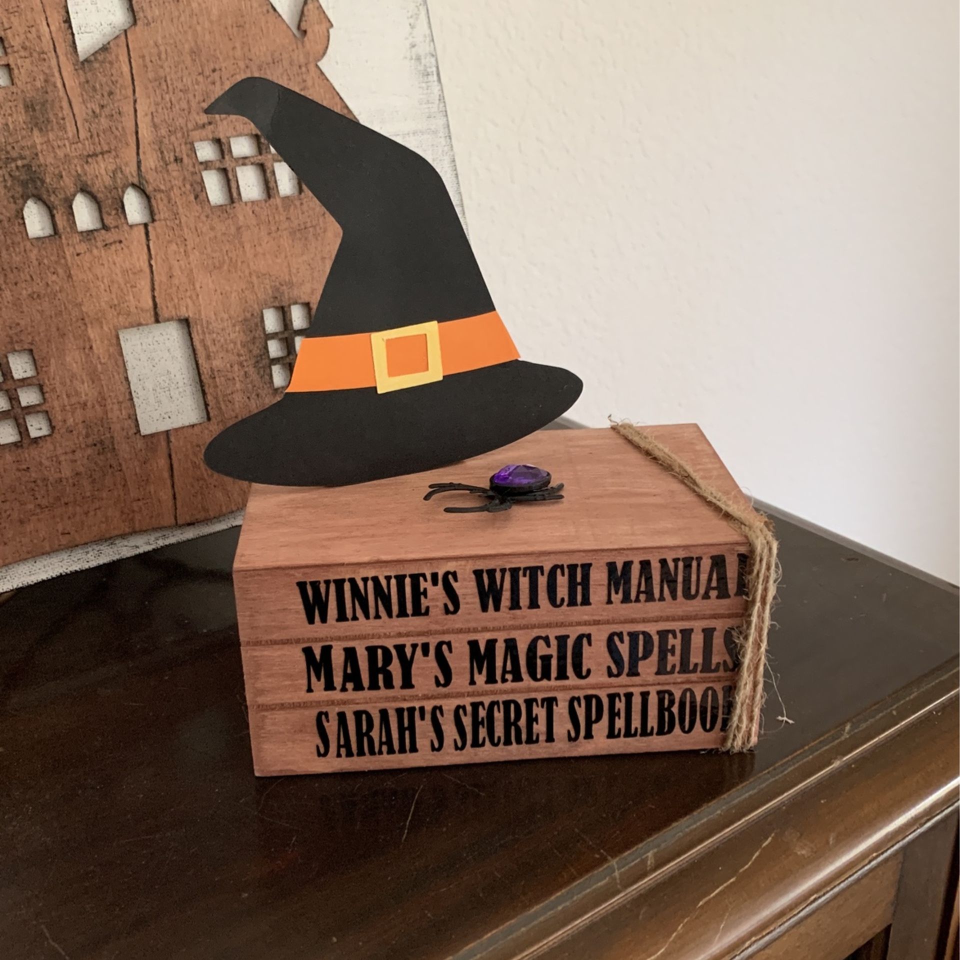 Cute Wooden Box With The Witches Names From Hocus Pocus