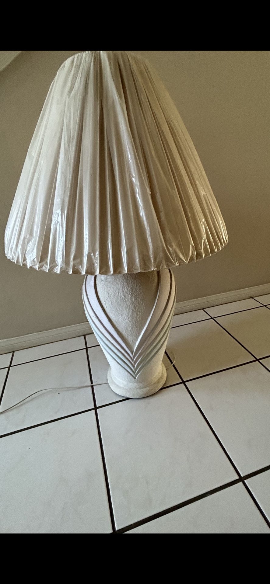 2 Lamps