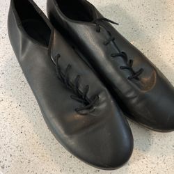 Women’s Tap Shoes 