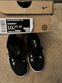 Black Nike Shoes