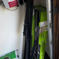 Lightly Used Cal King Steel Frame For Sale - 25$ OBO