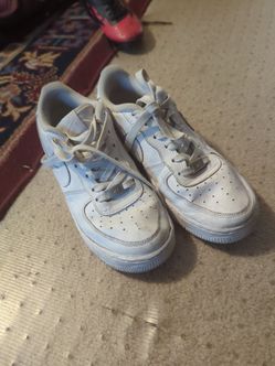 Nike Air forces size 7