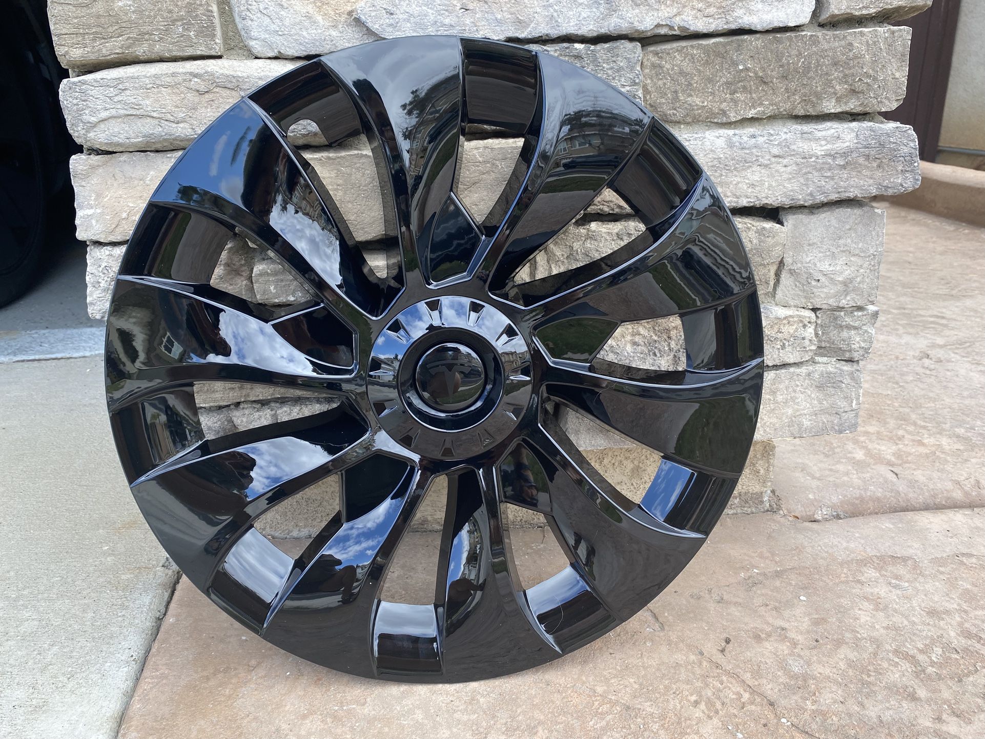Tesla 3 Wheel  Covers 18”