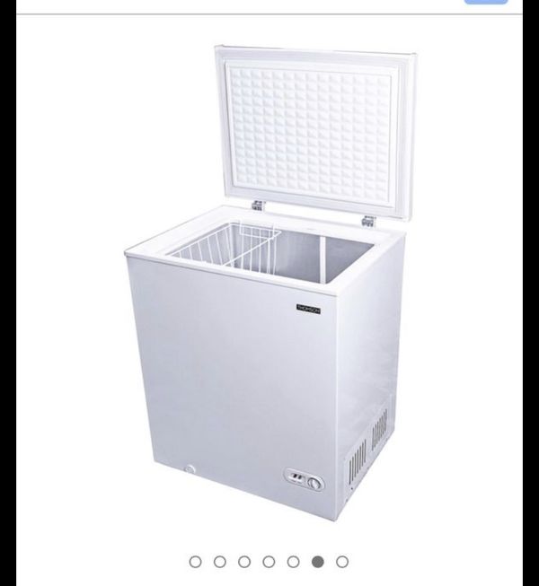 Thomson chest freezer 7.0 cubic feet Brand new nuevo for Sale in North