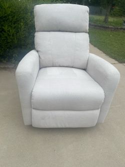 Howland Fabric Rocker Recliner