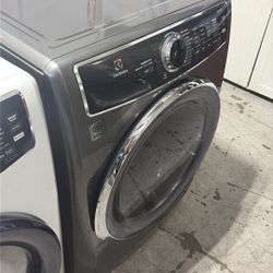 Electrolux Frontload Washer 