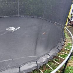 Jumping Trampoline
