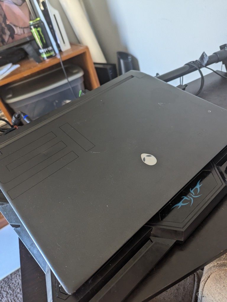 Alienware M15 R6