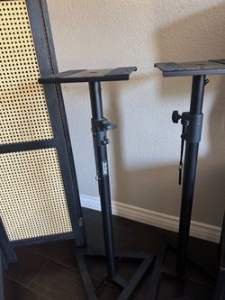 Speaker stands