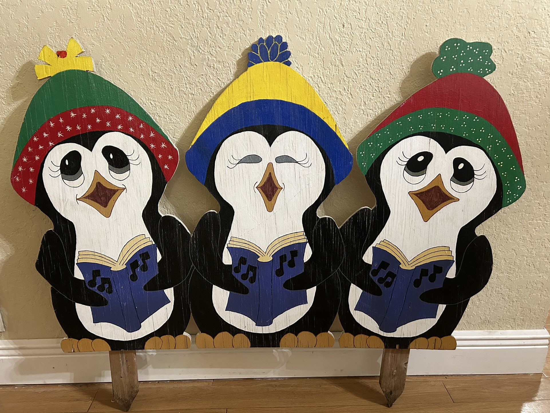 Outdoor Wooden Christmas Penguins Decoration