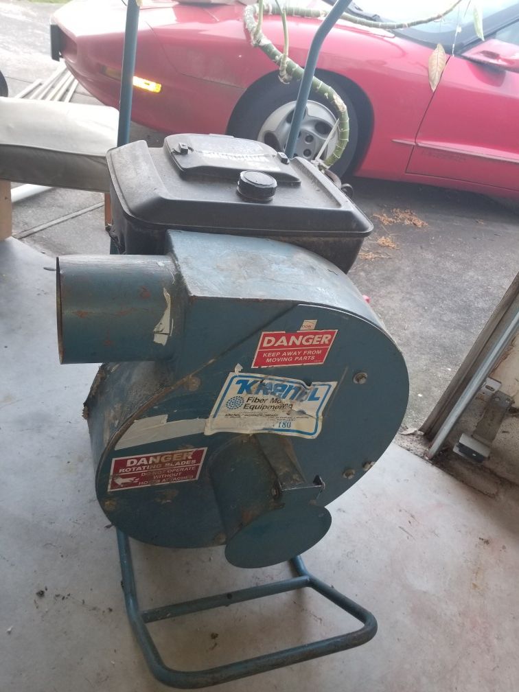 Krendl GV180 Insulation Removal Vacuum