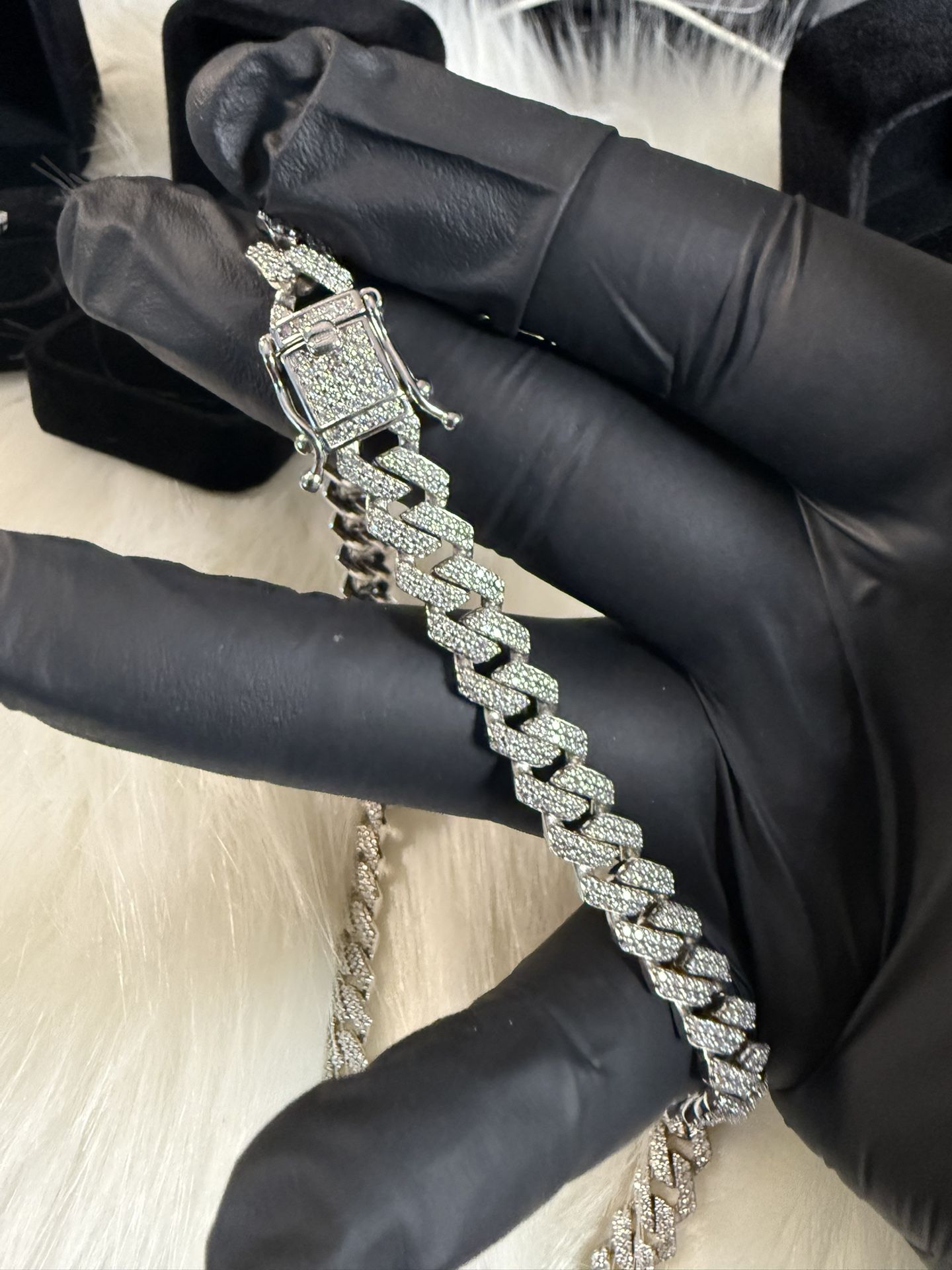 Prong Cuban 925 Silver Moisinite 18 Inch Chain
