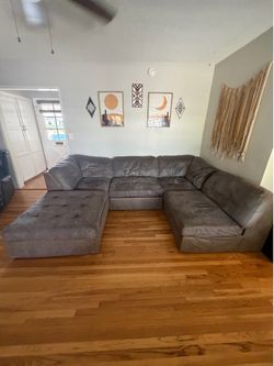 Free 5 piece modular sectional couch