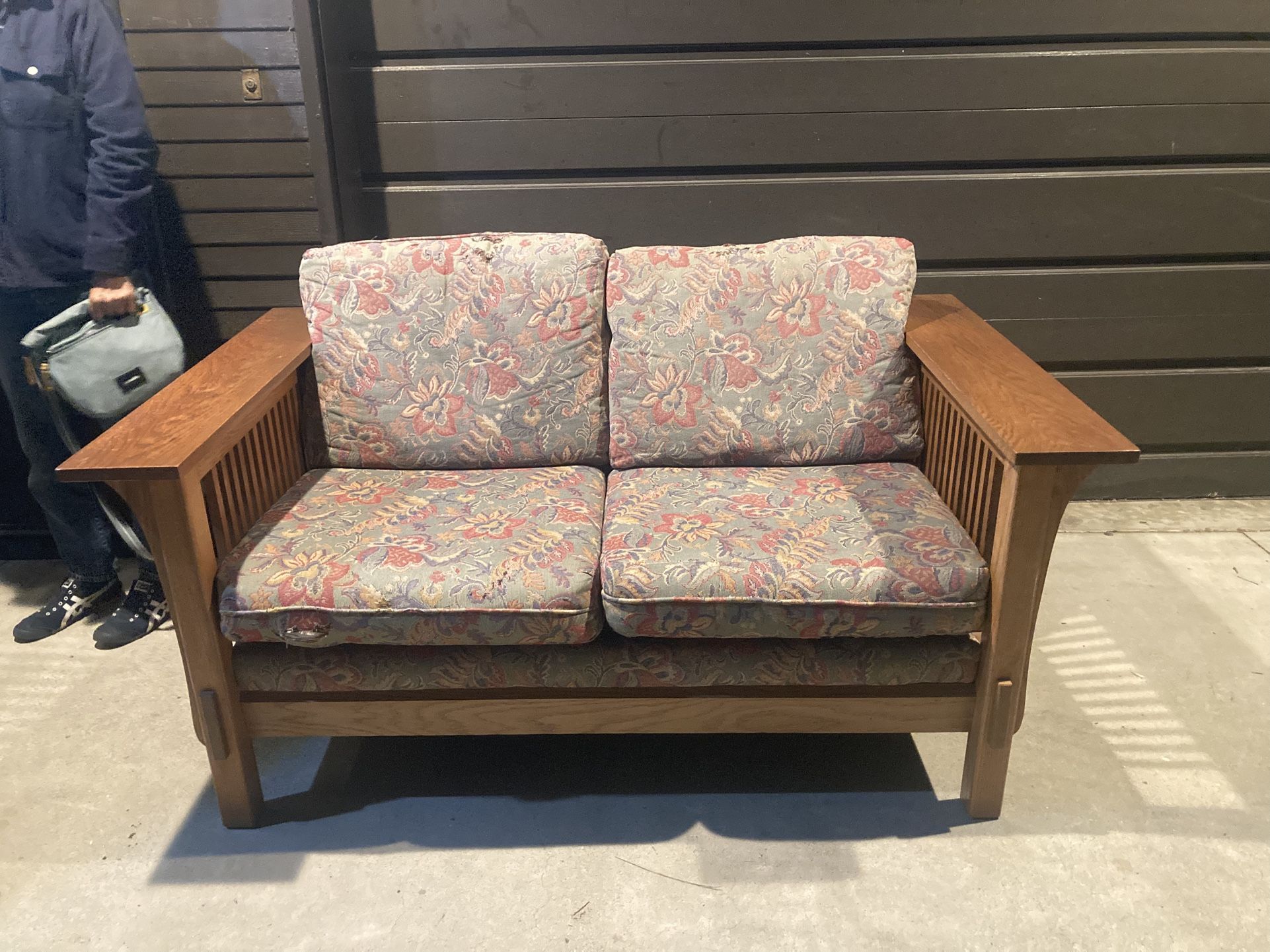 Free Love Seat