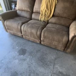 Reclining  Leather Set Couch And Love Seat 