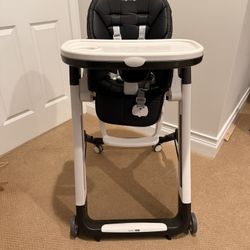  Peg Perego Siesta High Chair — Excellent Condition