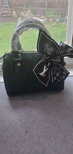 Small Black Purse