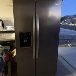 Whirlpool Double Door Fridge 
