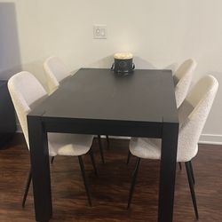 Dining Table & Chair