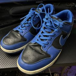 Blue And Black Nike Dunks 