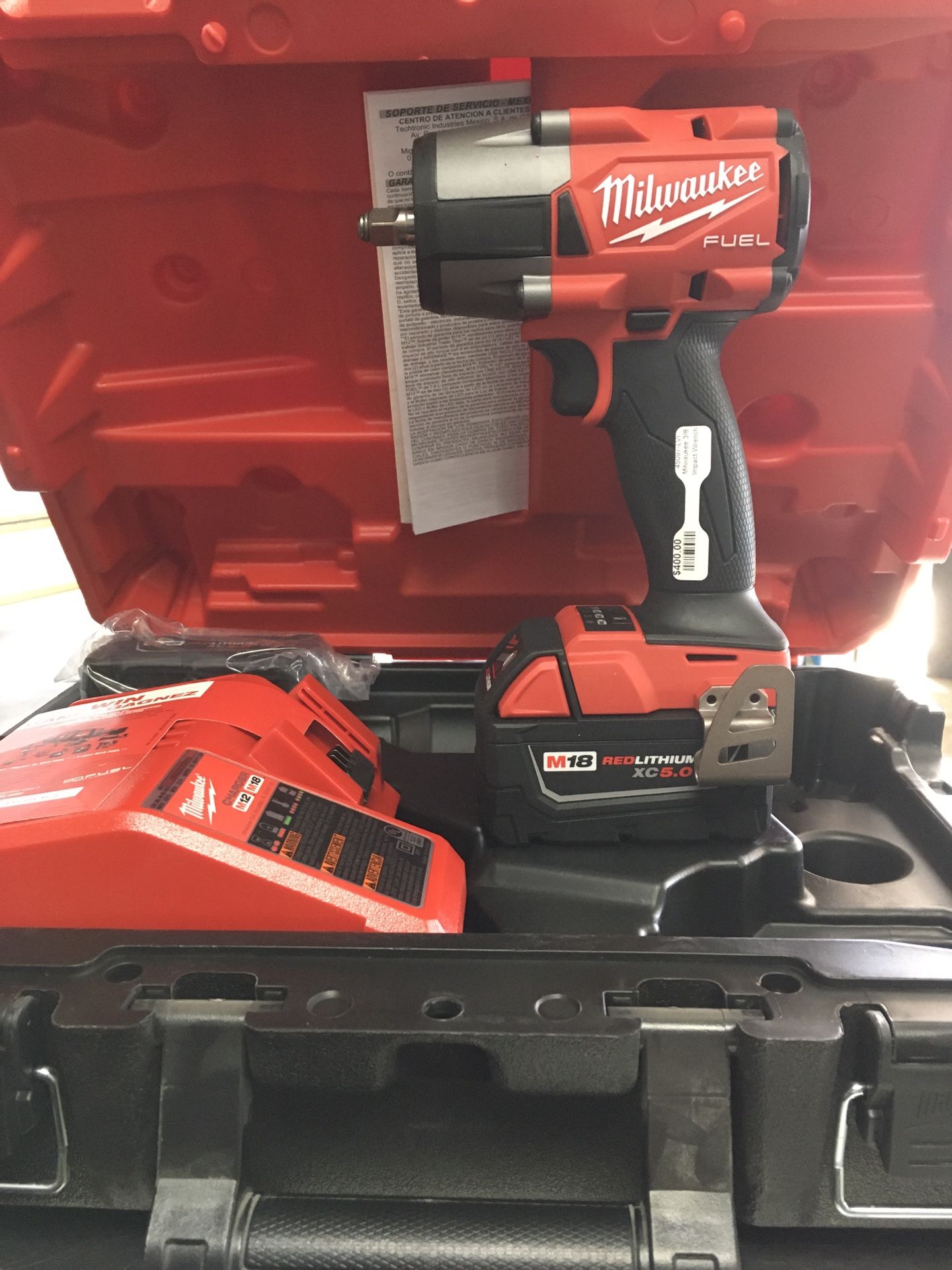 MILWAUKEE 3/8 18V Impact Wrench MID TORQUE W/FRICTION RING