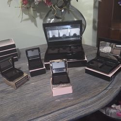 Mary Kay Makeup Pallet LOT Of 5 Limited Edition NEW DISCONTINUED