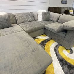 Now Available Lima Living room delivery and financing available