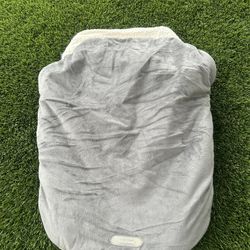 JJ Cole Bundle Me Car Seat Cover - Gray Color