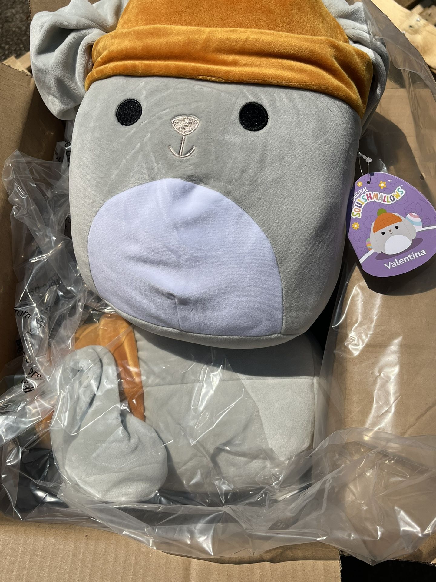 squishmallows 11 inch gray bunny5$ Each 60 Total
