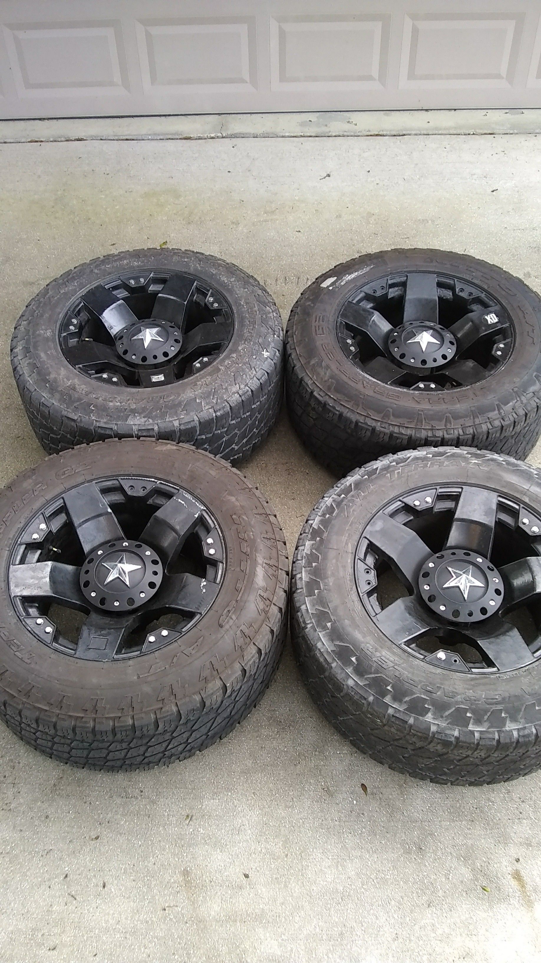 4 20x12 KMC Rockstar wheels rims 325/60r20 35x12.50r20 20 inch 35 8x170 99-18 Ford F250 F350 Excursion F-250 F-350 A/T