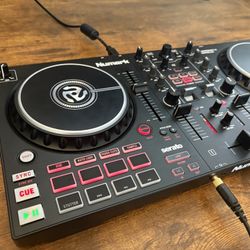 Numark Mixtrack Pro FX - Like New