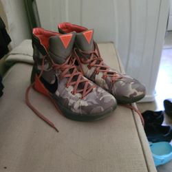 Hyperdunk 15 Gray Camo
