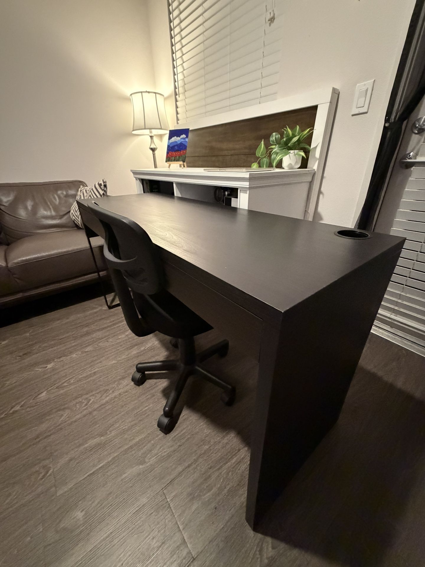 IKEA MICKE Desk - 55 7/8" Black-Brown